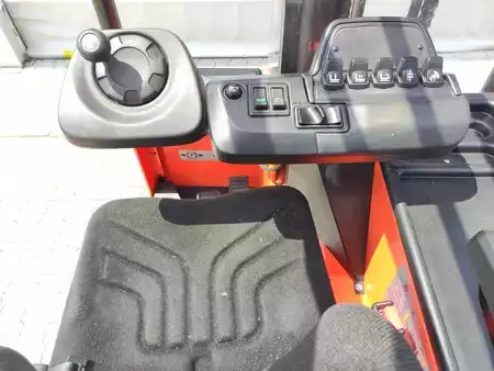 Čtyřcestný retrak 2013  Toyota FRE270 (Vulkollan NEU) (5)