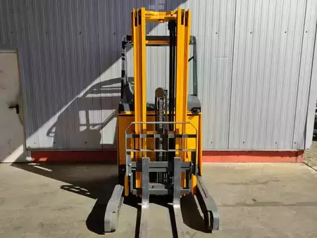 Reach Truck 2009  Jungheinrich ETV 112 (3)