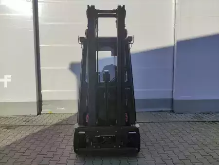 Elektromos 4 kerekű 2023  Linde EG20PH-02/1275 (3)