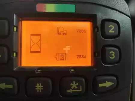 Elektromos 4 kerekű 2017  Yale ERP20VF LWB E2380 (7)