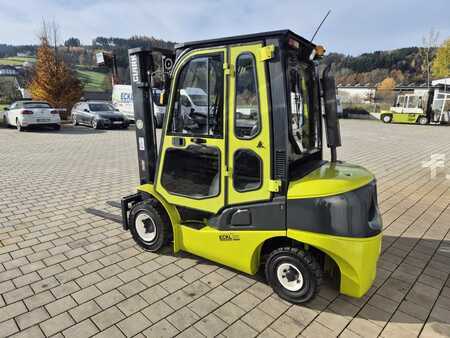 Dieselový VZV 2016  Clark GTS25D (3)