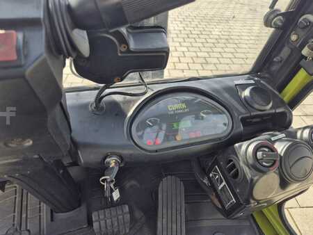 Dieselový VZV 2016  Clark GTS25D (6)