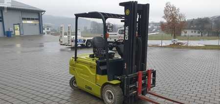 Elektro 4 Rad 2013 Clark GEX25 (4)