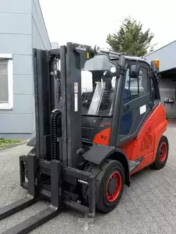 Treibgasstapler 2016  Linde H50T-02 (1)