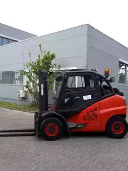 Treibgasstapler 2016  Linde H50T-02 (2)