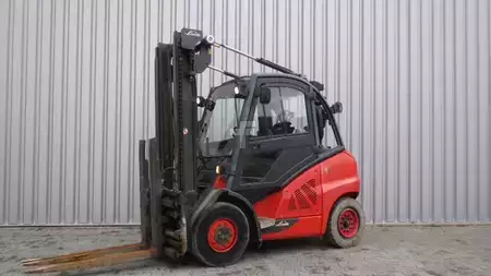 Carretilla elevadora diésel 2012  Linde H40D-01 (1)