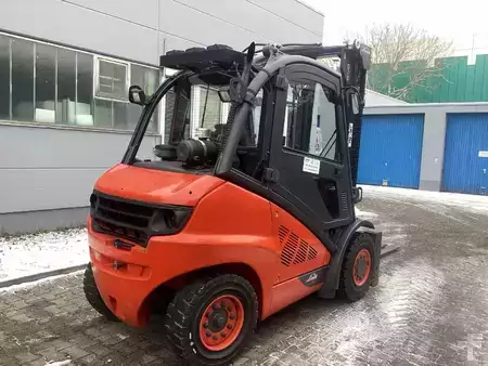 Carretilla elevadora diésel 2012  Linde H40D-01 (5)