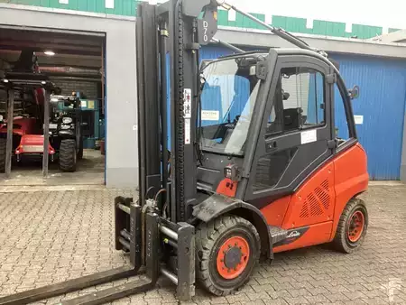 Carretilla elevadora diésel 2012  Linde H40D-01 (8)