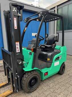 Dieselstapler 2020  Mitsubishi FD15N (1)