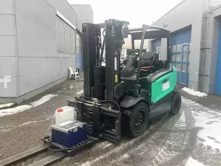 Carrelli elettrici 4 ruote 2023  Mitsubishi FB50CN containerfähig (10)