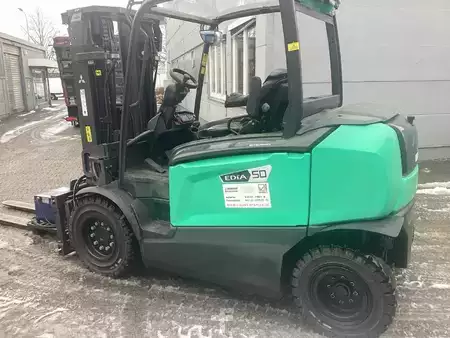 Carrelli elettrici 4 ruote 2023  Mitsubishi FB50CN containerfähig (7)