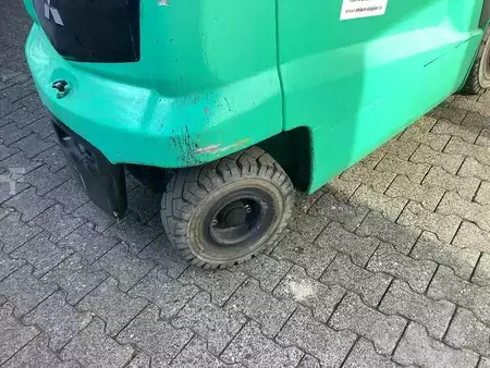 Electric - 4 wheels 2023  Mitsubishi FB35AN (9)