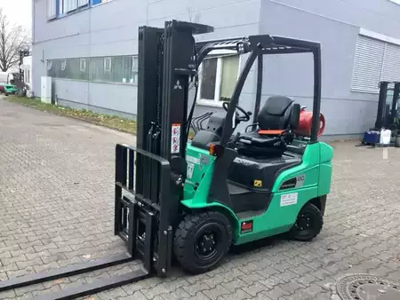 Treibgasstapler 2024  Mitsubishi FG20CN (5)