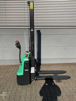 Stacker pedestre 2025  Mitsubishi SBP12QLMI (6)
