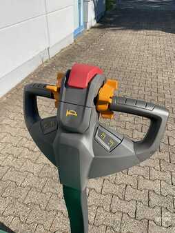 Stacker pedestre 2025  Mitsubishi SBP12QLMI (9)