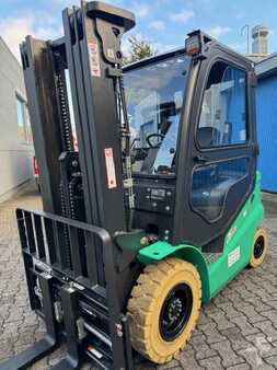 El truck - 4 hjulet 2025  [div] ECB25Q (3)