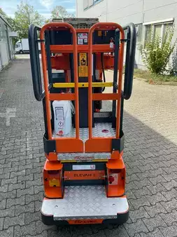 Vertikal-Kommissionierer 2026  [div] E8 TIRES (1)