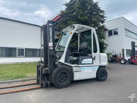 Diesel heftrucks 2015  Unicarriers YG1D2A30Q (DX30) (1)