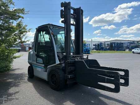 Carretilla elevadora GLP 2016  Unicarriers UG1D2A32LQ (DX32) (2)