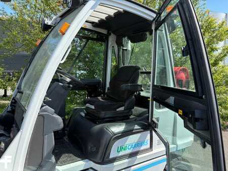 Carretilla elevadora GLP 2016  Unicarriers UG1D2A32LQ (DX32) (4)