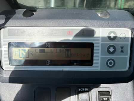 Carretilla elevadora GLP 2016  Unicarriers UG1D2A32LQ (DX32) (6)