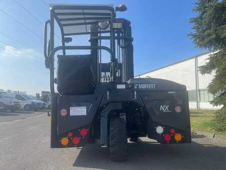 Truck med førersetet 2019  Moffett M4 25.3 NX (3)