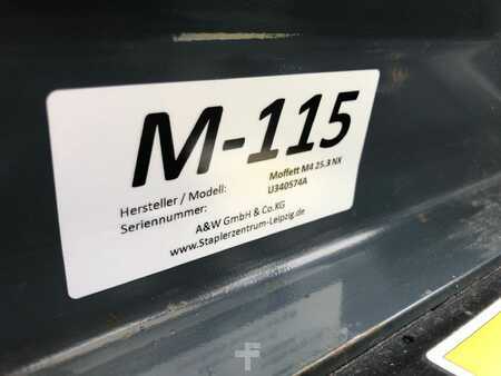 Używane wózki widłowe podwieszane 2021  Moffett M4 25.3 NX (10)