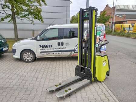 Stapelaars 2012  Pramac LX 14/45 IL (3)