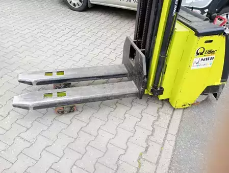 Stapelaars 2012  Pramac LX 14/45 IL (6)