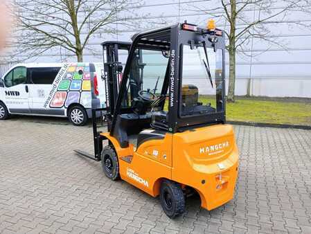 Elektro 4 Rad  HC (Hangcha) Hangcha CPD18 XEY2HA-SI (3)