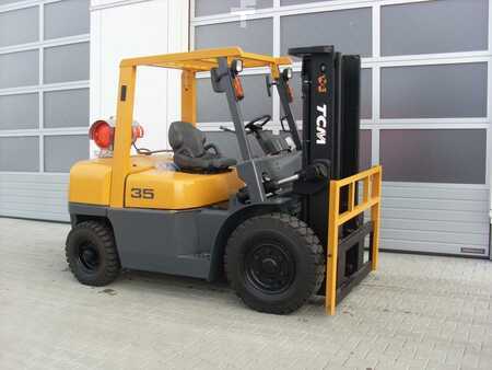 LPG Forklifts 2007  TCM FG35T8 (1)