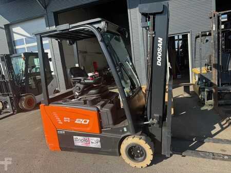 Chariots électriques à 3 roues 2023  Doosan B20T-7 Plus (10)