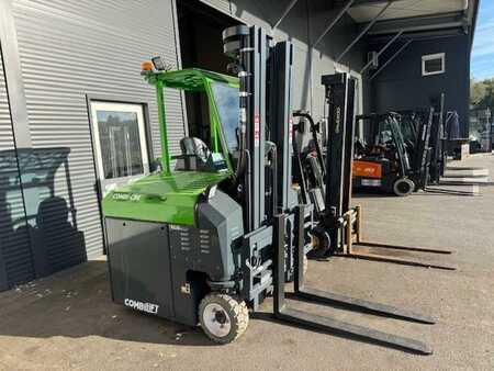 Seitenstapler 2025  Combilift CBE3000 (1)