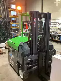 Seitenstapler  Combilift CBE3000 (8)