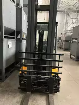 Carrelli elettrici 4 ruote 2017  Jungheinrich EFG 425 K (2)
