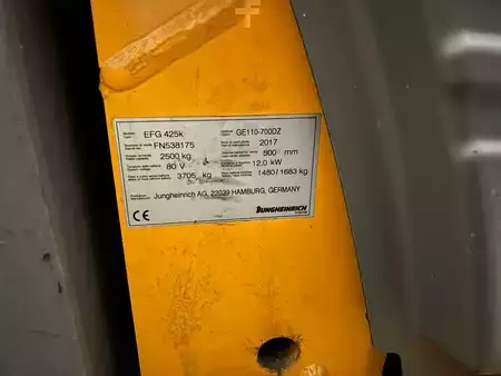 Carrelli elettrici 4 ruote 2017  Jungheinrich EFG 425 K (6)