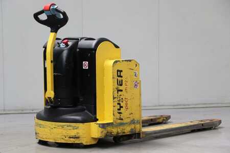 Electric Pallet Trucks 2011  Hyster P2.5 (2) 