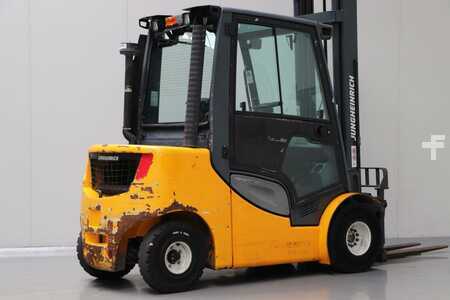 Carrello elevatore diesel 2013  Jungheinrich DFG 430s (2)