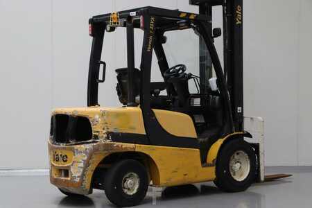 Diesel Forklifts 2012  Yale GDP35VX (2) 