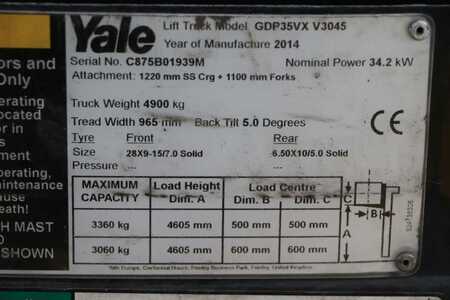 Chariot élévateur diesel 2014  Yale GDP35VX (4)