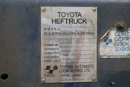 Empilhador diesel 1989  Toyota 02-5FD40 (4) 
