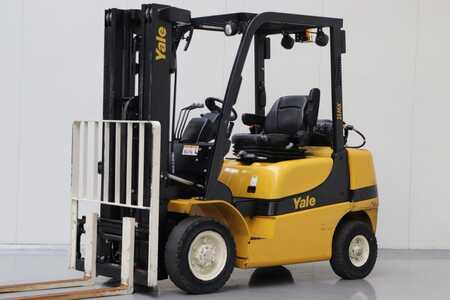 LPG Forklifts 2017  Yale GLP25MX (1) 