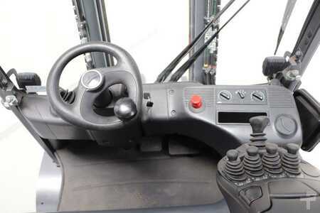 El Truck - 4-hjul 2020  Linde E50HL-01 (3)