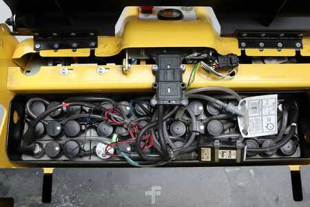 Nízkozdvižný vozík 2019  Hyster P2.0HL (4)