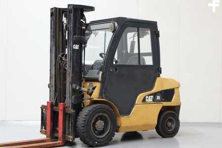 Chariot élévateur diesel 2011  CAT Lift Trucks DP35N (1)