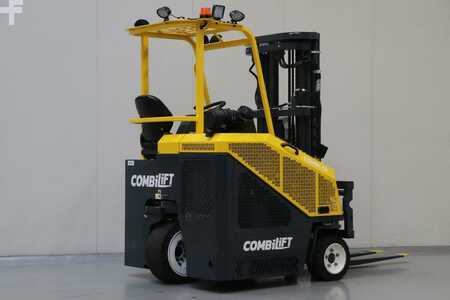 Chariots multidirectionnels 2020  Combilift CB3000 (2)