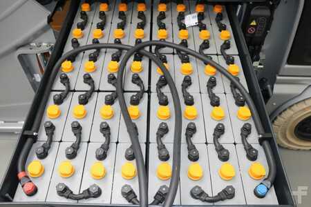 Elektro 4 Rad 2024  Still RX60-30 (5)