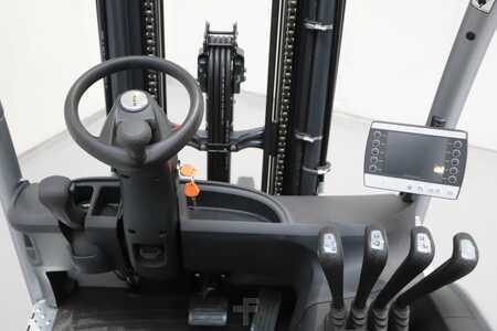 Carrelli elettrici 3 ruote 2023  Still RX20-20L (3)