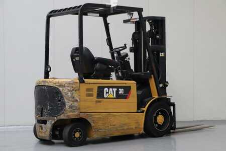 CAT Lift Trucks EP30K-PAC