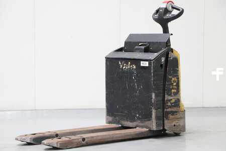 Transpaleta eléctrica 2018  Yale MP16 (1)